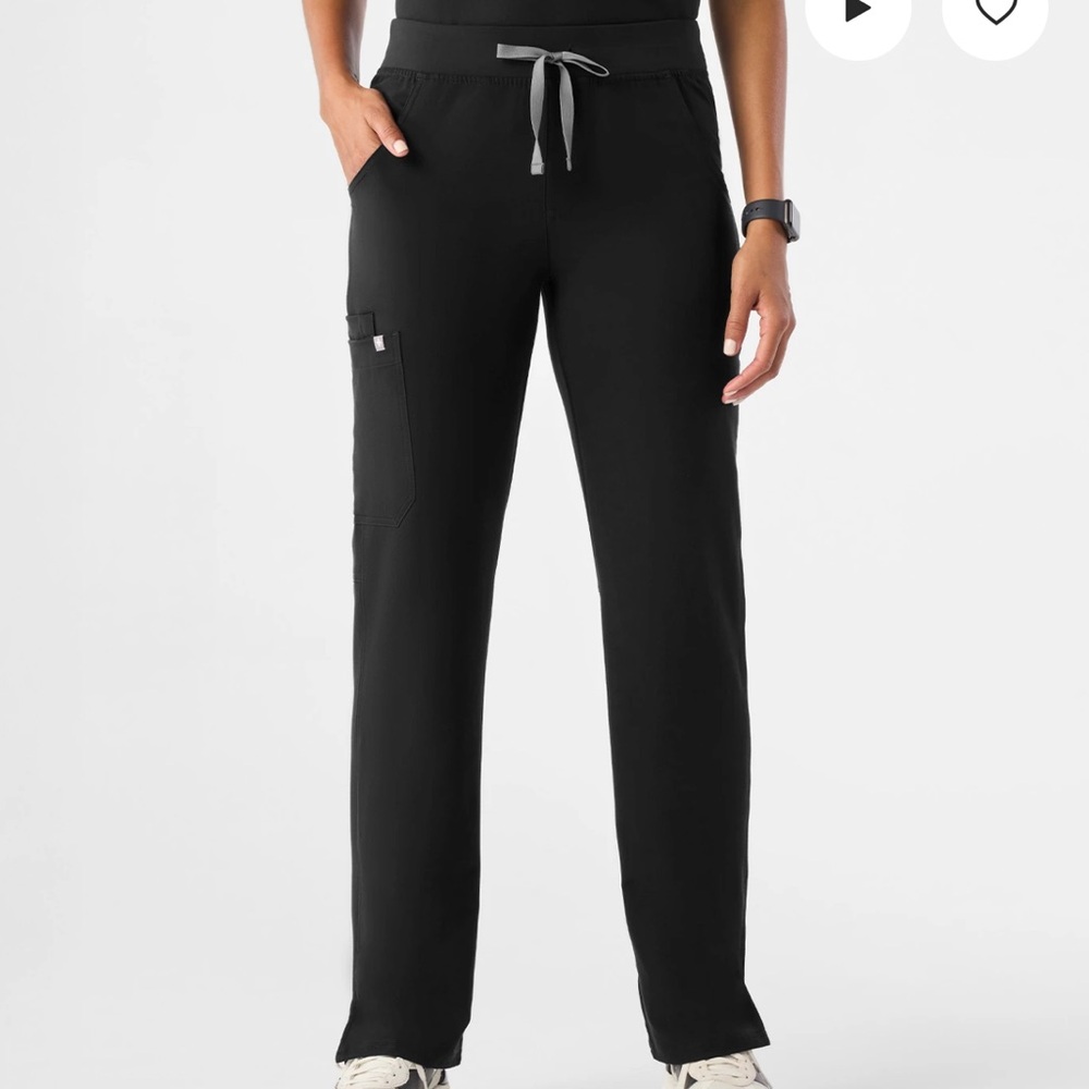 Figs Kade Cargo Scrub Pant
